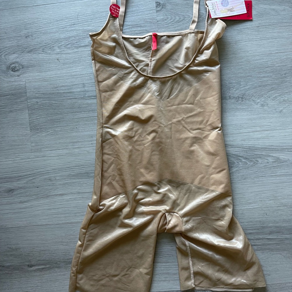Spanx body suit